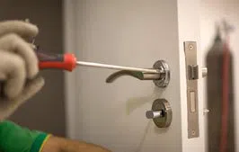 Locksmith Master Shop Cape Coral, FL 239-362-9015 Locksmith Master Shop Cape Coral, FL 239-362-9015 - 5-Locks-Repair